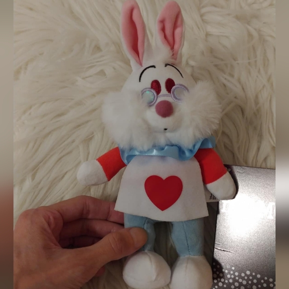 💖FIRM! NWT DISNEY PARKS ALICE IN WONDERLAND WHITE RABBIT NUIMO PLUSH (RARE) - Picture 6 of 9